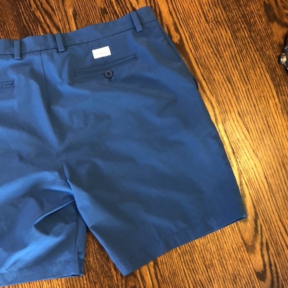 Vineyard Vines Blue Shorts - Picture 7 of 9